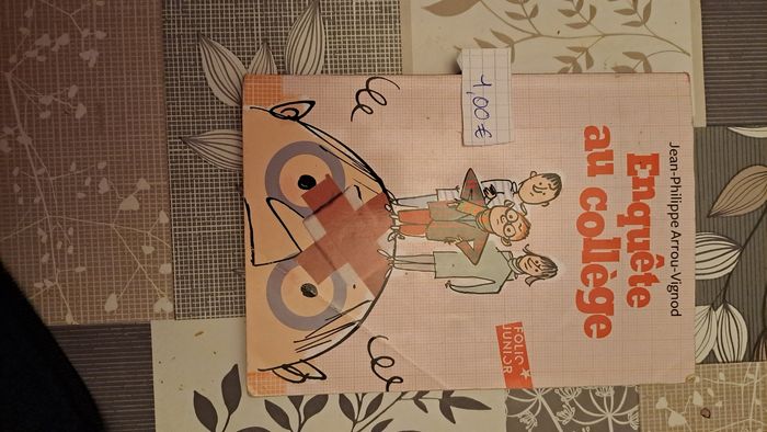 Livre enquête au collège