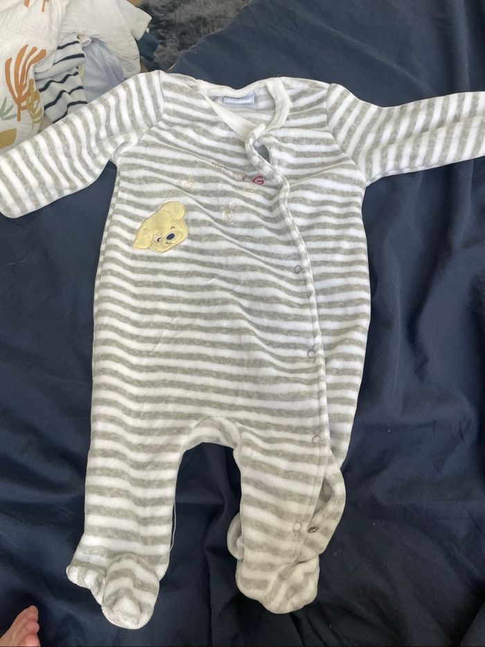 Vêtements bébé - photo numéro 7