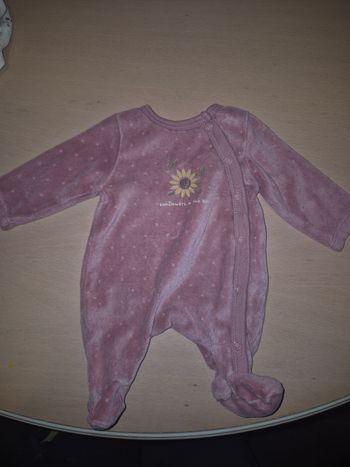 Lot de pyjamas pilous (hiver) tailles naissance