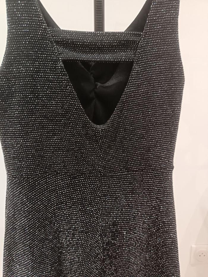 Belle robe  taille xxs paillettes Liberto - photo numéro 7