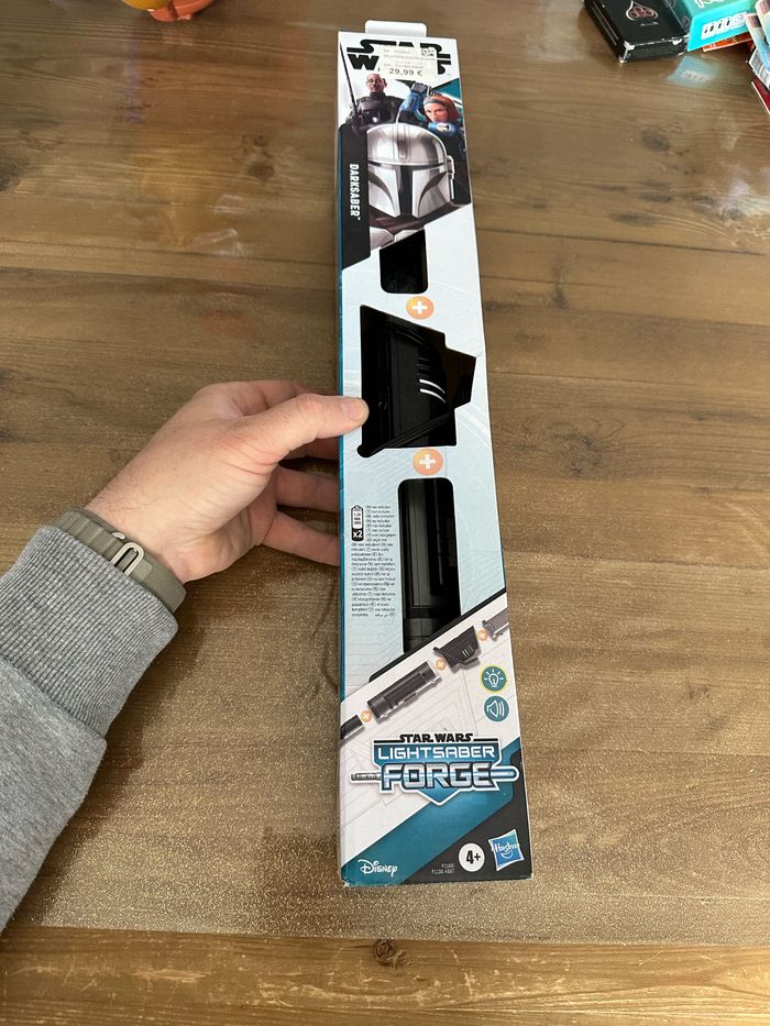 Star wars light saber forge Darksaber - photo numéro 2