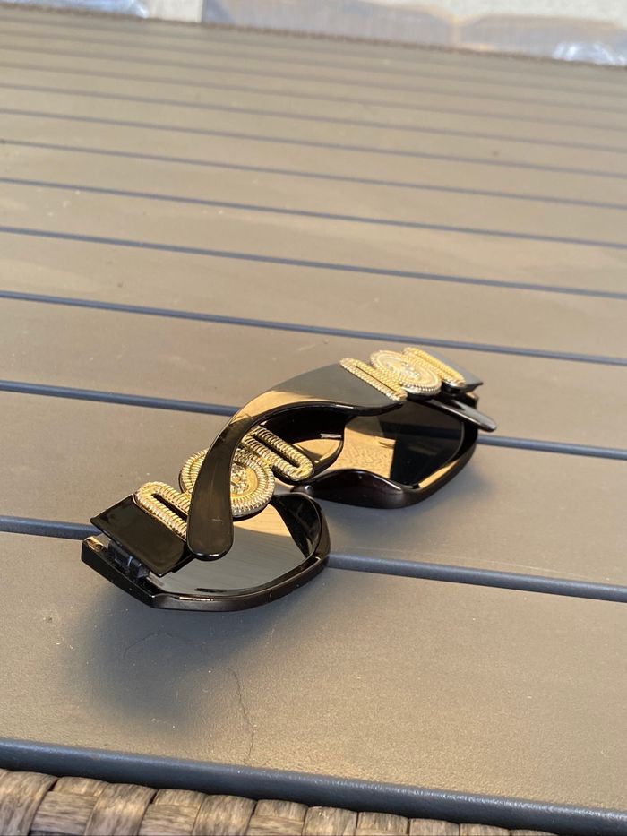 Lunettes de soleil Versace - photo numéro 2