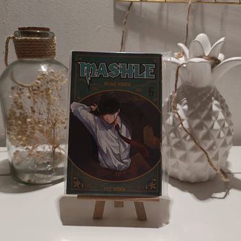 Manga mashle tome 6 édition limitée exclusive momie manga