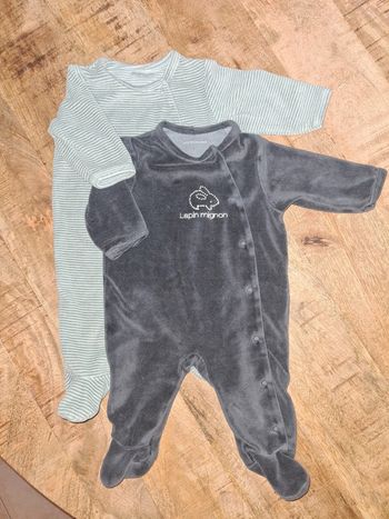 Lot de 2 pyjamas vertbaudet 3 mois velours