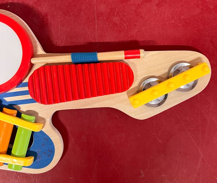 Guitare en bois multi activité - photo numéro 3