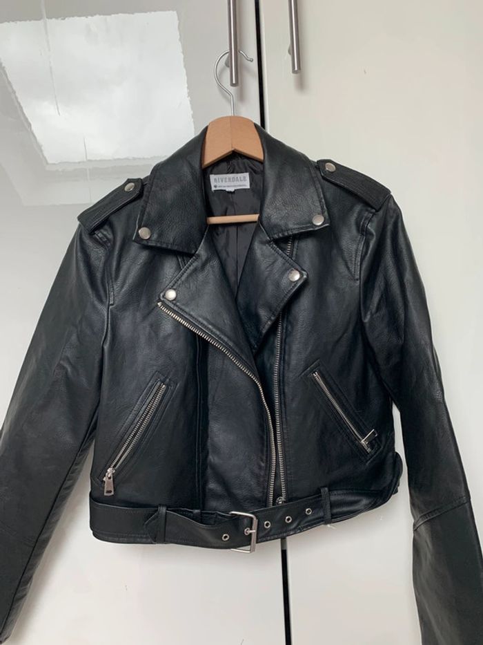 Veste en cuir de la série riverdale
