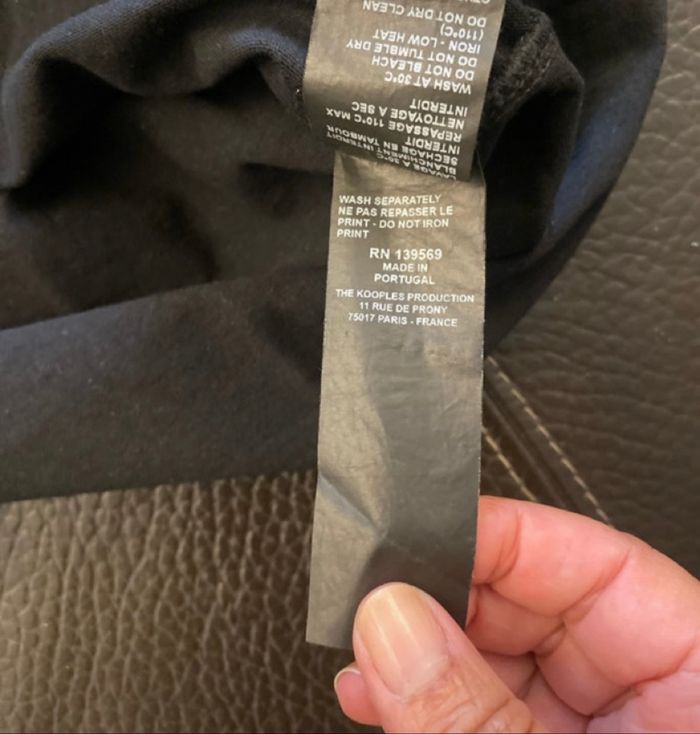 TEE SHIRT THE KOOPLES HOMME TAILLE M COMME NEUF - photo numéro 7