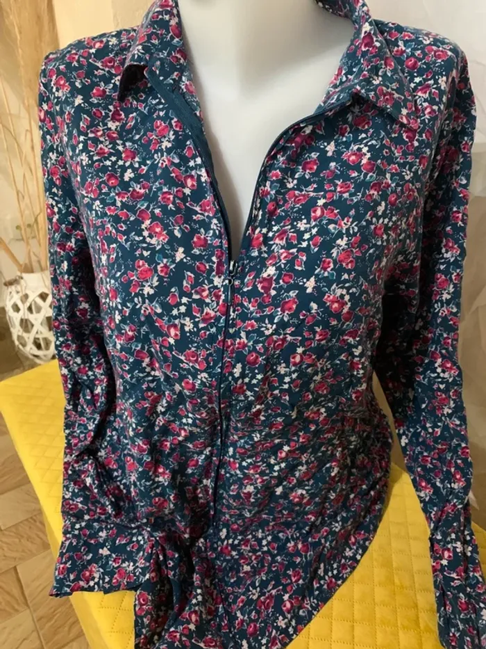 Chemise punto Roma fleuries zip taille 42 manches longues - photo numéro 6