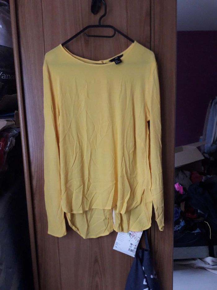 Haut manches longues jaune