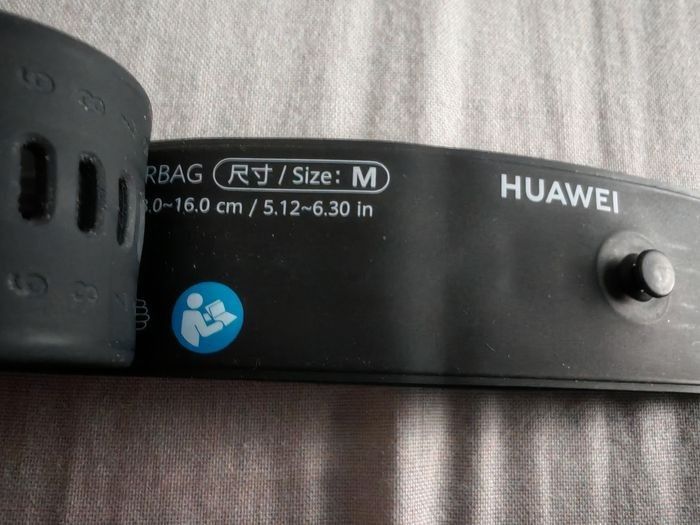 Bracelet airbag Huawei watch D2 taille M Neuf - photo numéro 4