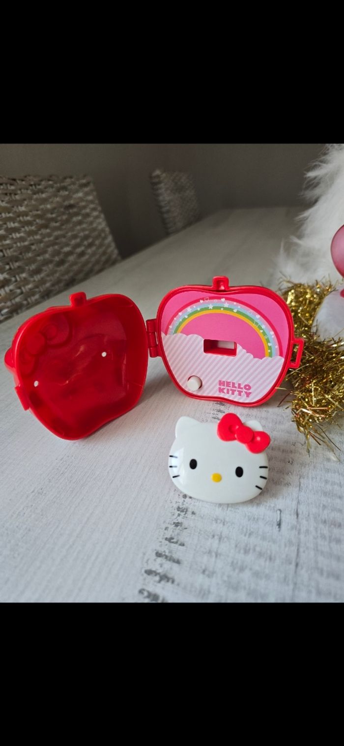 Peluche Hello Kitty et accessoires - photo numéro 10