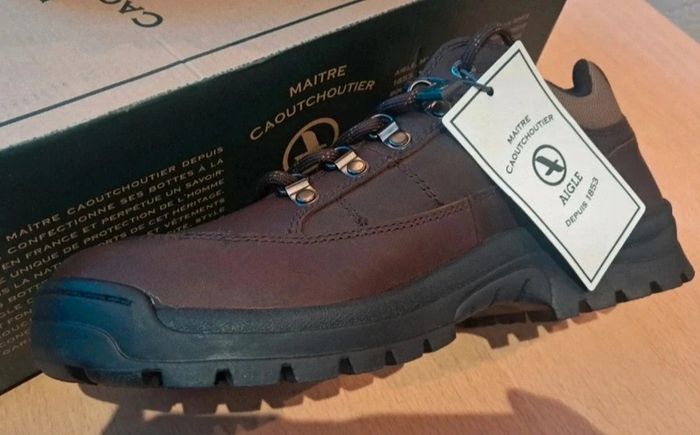 Aigle chaussures marche randonnée basse waterproof P.46 neuves - photo numéro 2