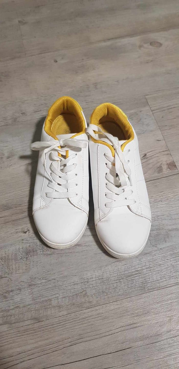 Basket bicolore - photo numéro 2