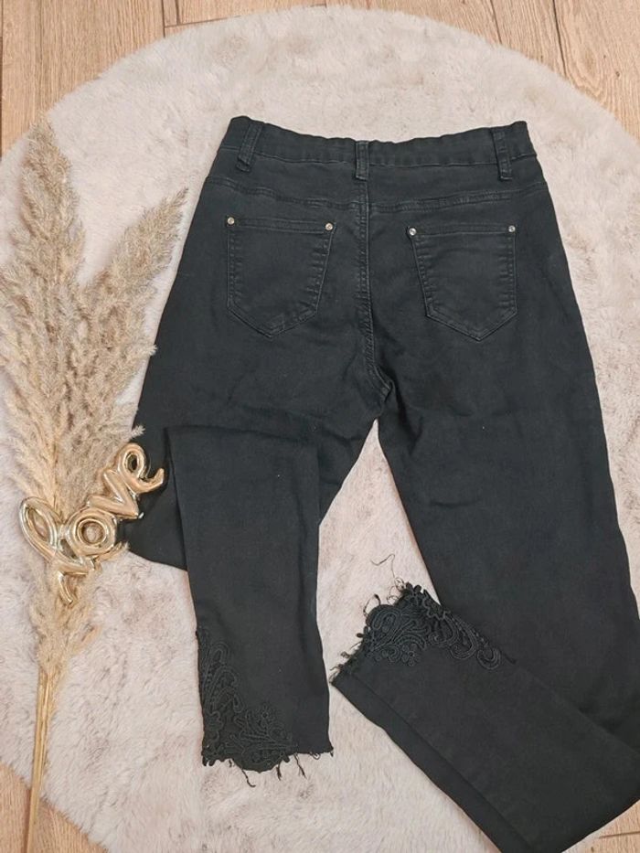 Jean noir - photo numéro 2