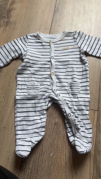 Lot de 10 pyjama bébé taille 1 mois 