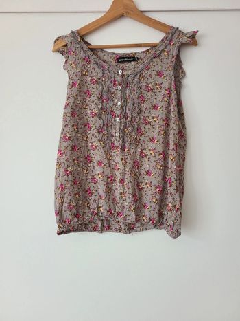 Haut femme Taille 36 38. Faire lot envoi à partir de 5€