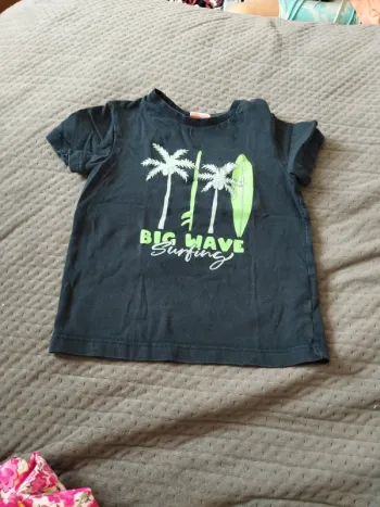 Tee shirt surf