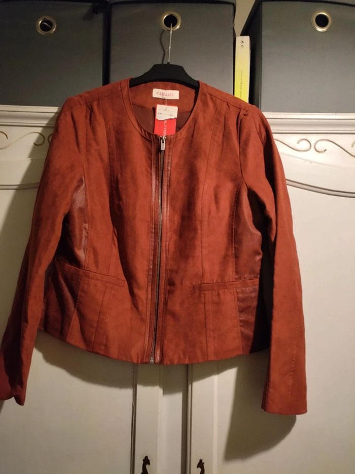 Veste Camaïeu couleur brique neuve avec étiquette taille 42 - photo numéro 5