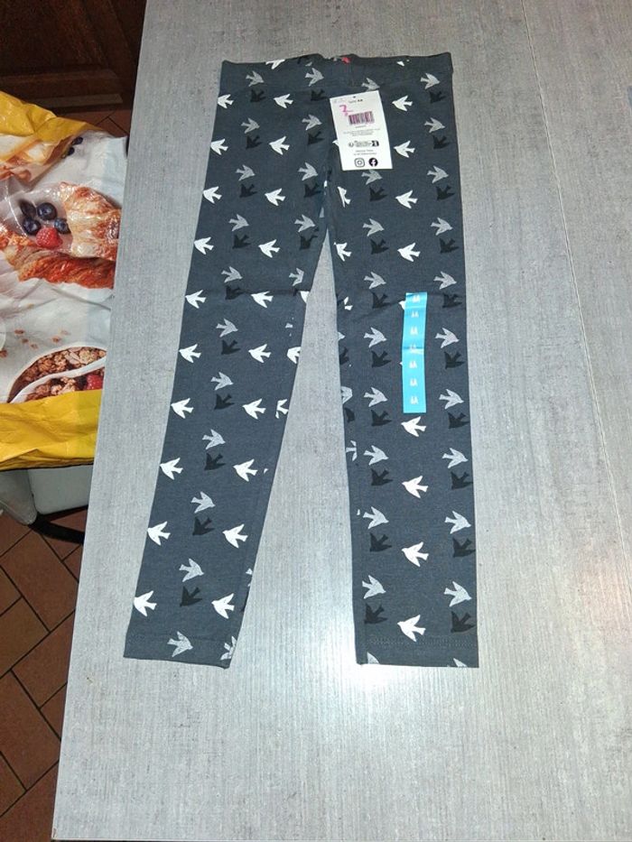 Legging tissaia 6ans neuf