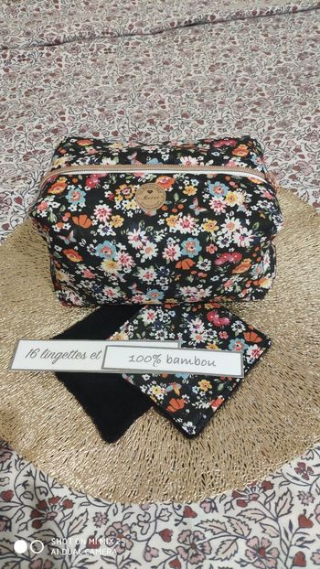 16 lingettes lavables neuf et sa trousse de toilette moltonné