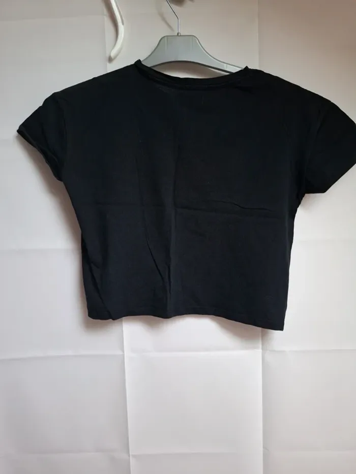 T-shirt taille 34 - photo numéro 2