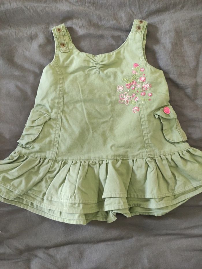 Robe 6 mois - photo numéro 2
