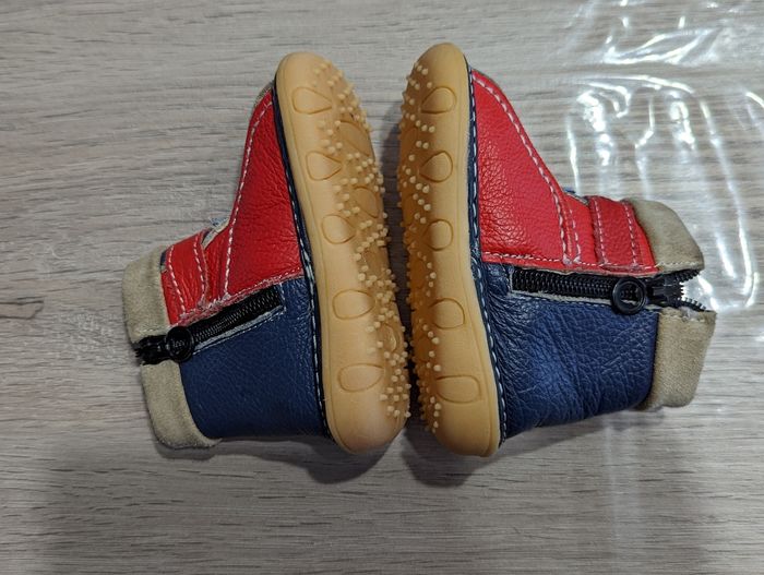 Bottines cuir taille 19 - photo numéro 3