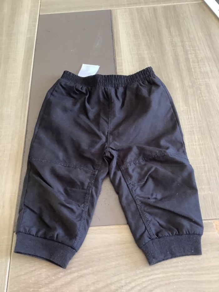 Pantalon polyester 6 mois
