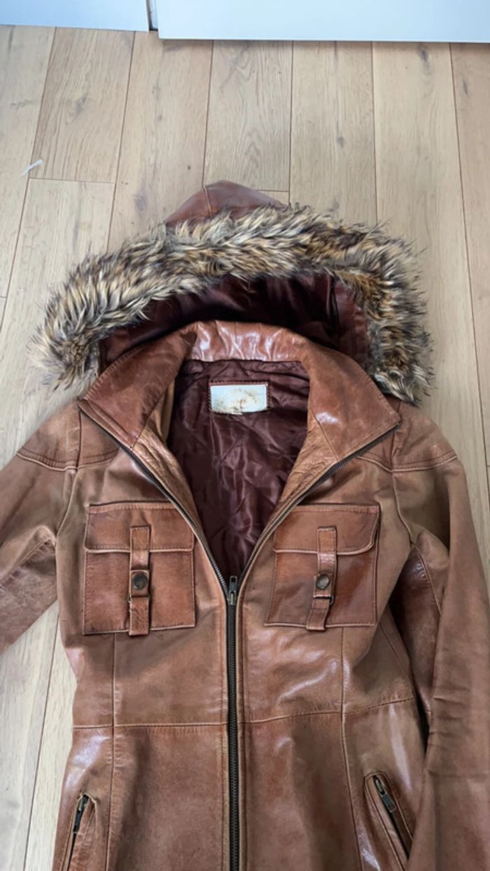 Très jolie manteau veste cuir - photo numéro 3