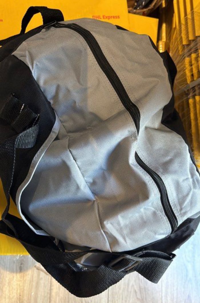 Sac de sport ou de voyage - photo numéro 2