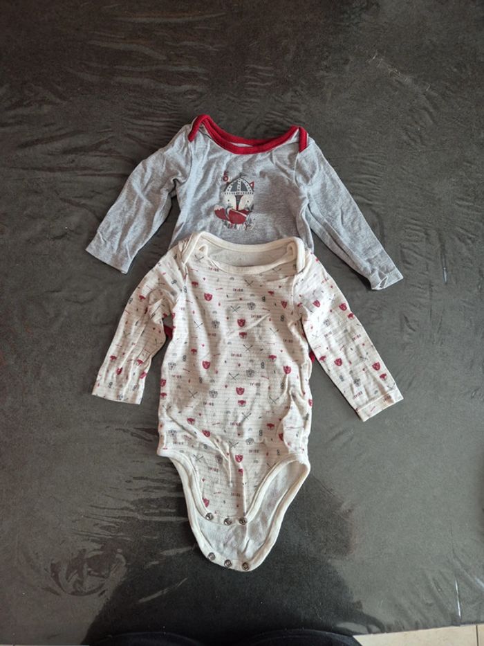 Lot 2 bodies manche longue viking 71cm