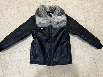 veste interdit de le gronder