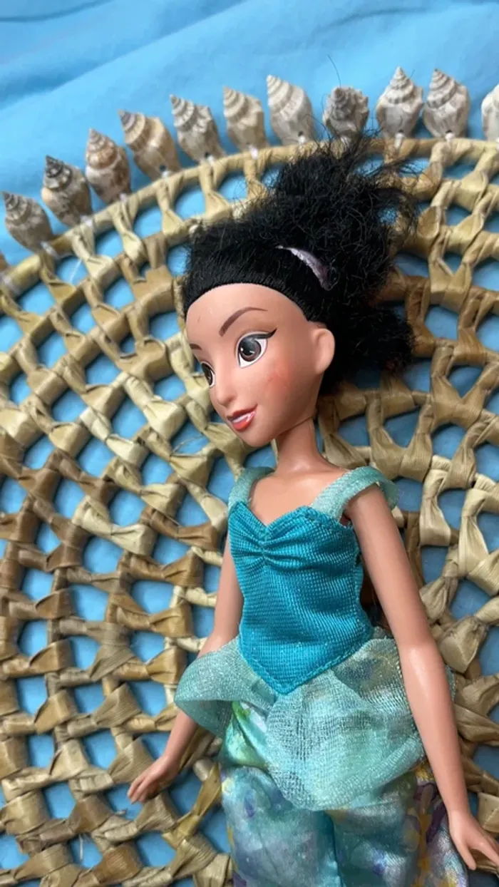 Barbie princesse " Jasmine " - photo numéro 4