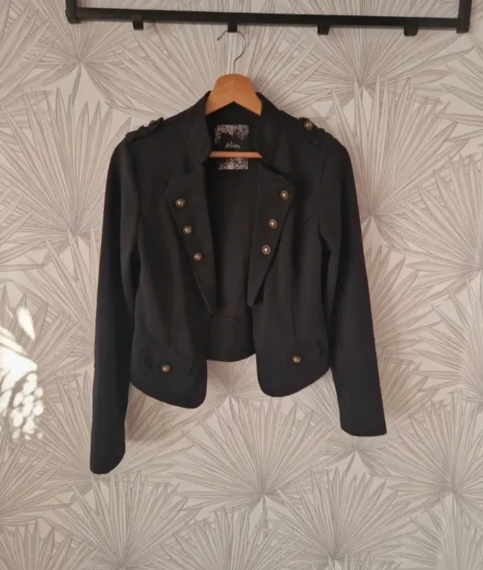 Joli veste blazer mim taille 38