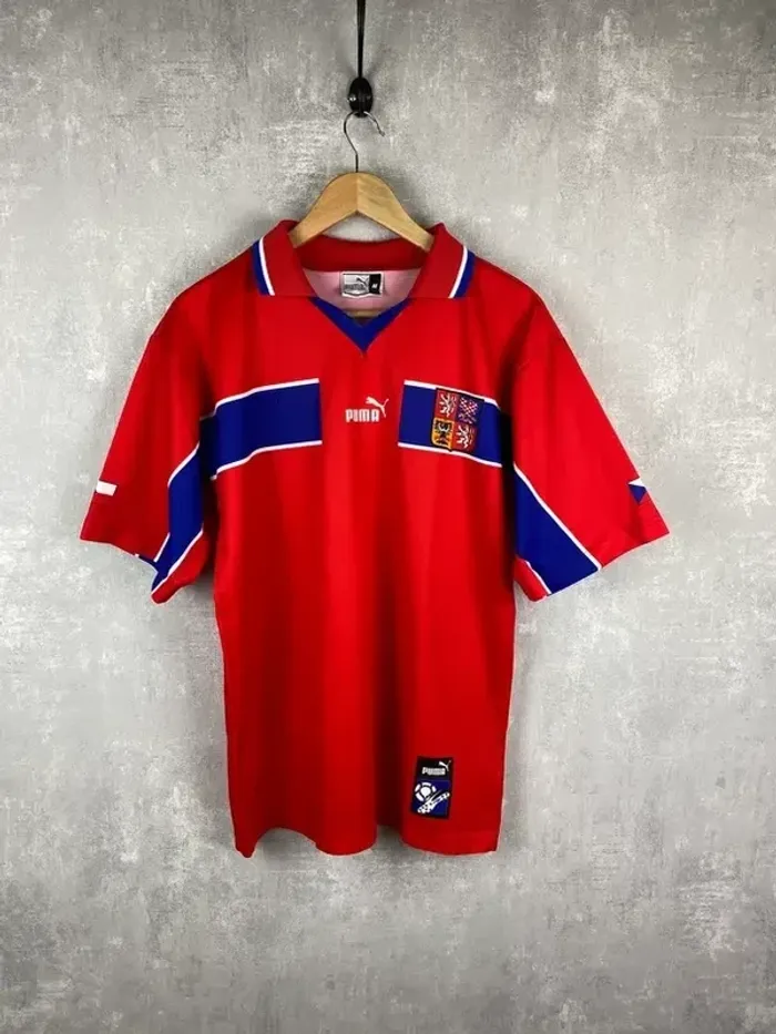 Puma red Rare Czech Republic soccer jersey 1998-2000 Mens M - photo numéro 2
