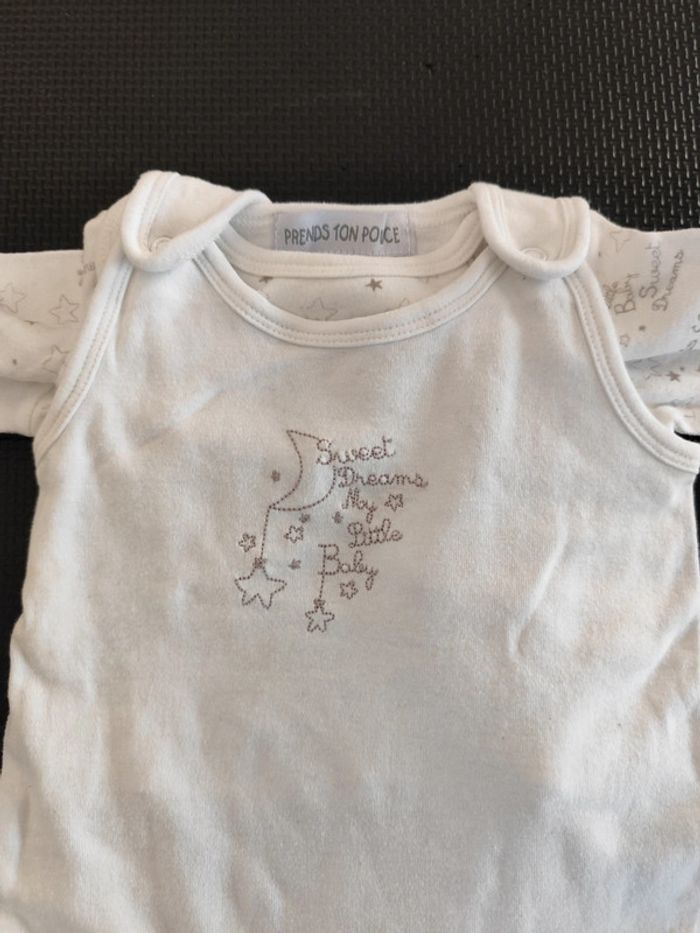 Ensemble salopette et tee-shirt - photo numéro 8