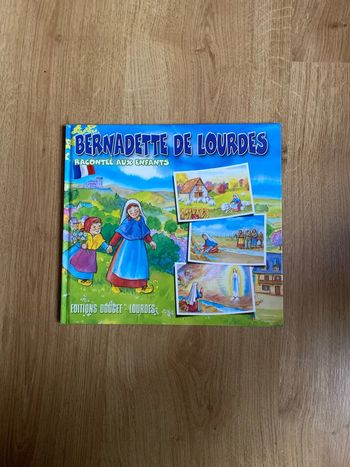 Livre Bernadette de lourdes