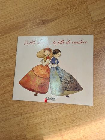 La fille d'or et la fille de cendre