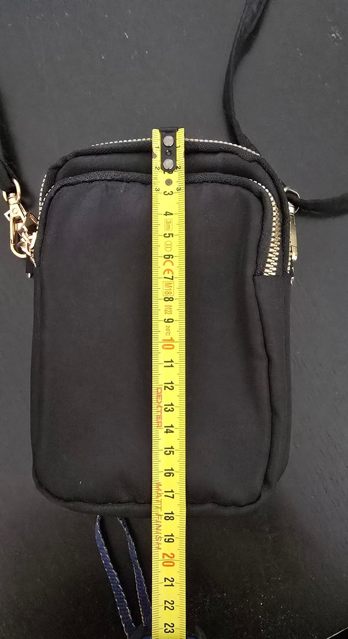 Petit sac noir - photo numéro 8