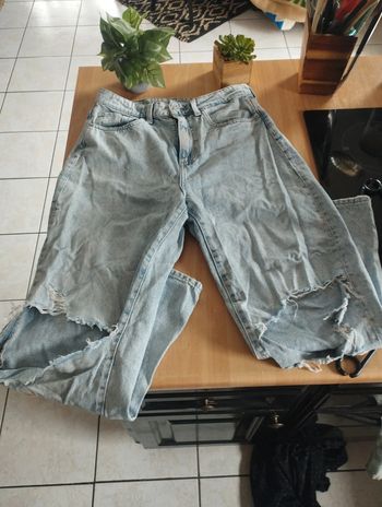 Jeans troué Primark taille 38