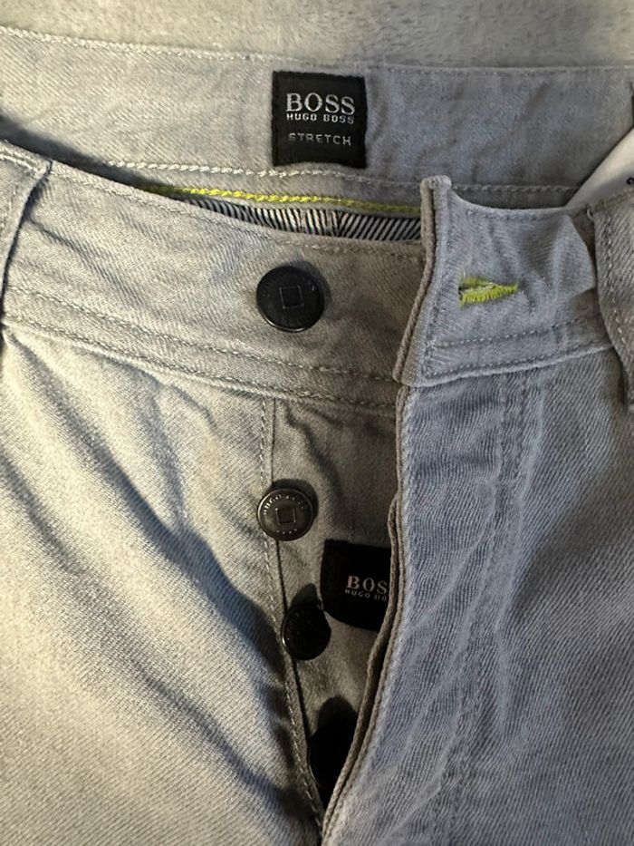 Jeans Boss gris clair coupe regular Taille 33/32 - photo numéro 4