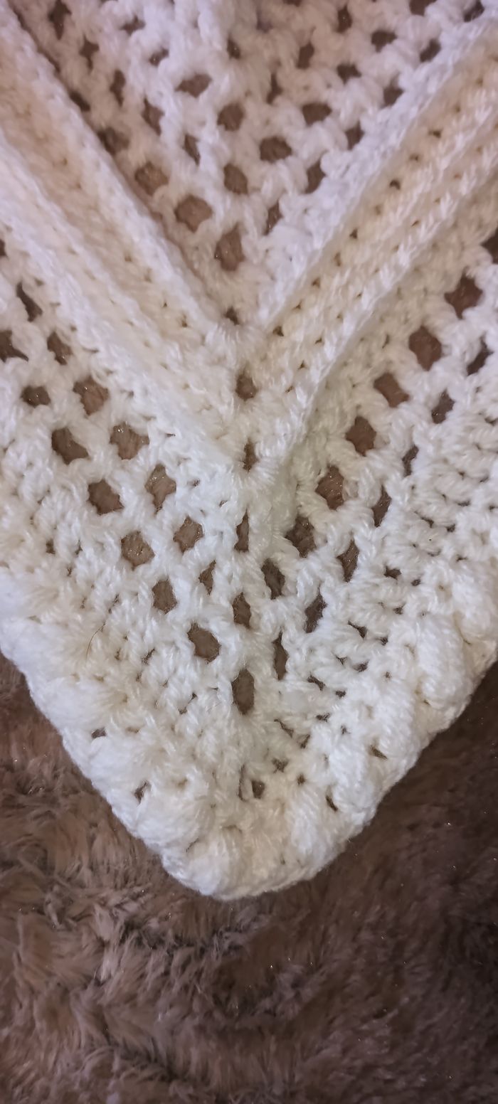 Châle "Jazz" fait main au crochet - photo numéro 4