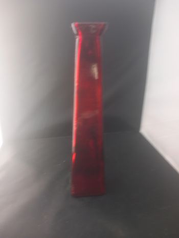 Vase long rouge