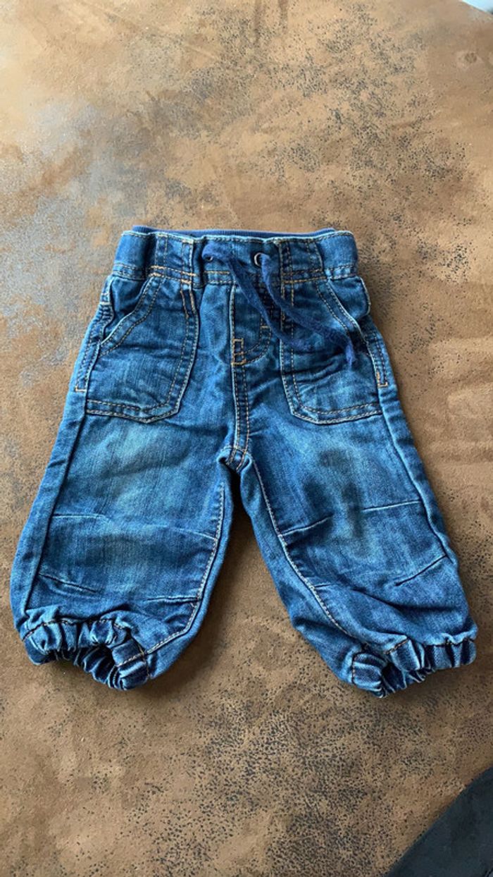 Jean tape à l’œil bleu 3 mois