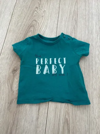 Tee-shirts vert
