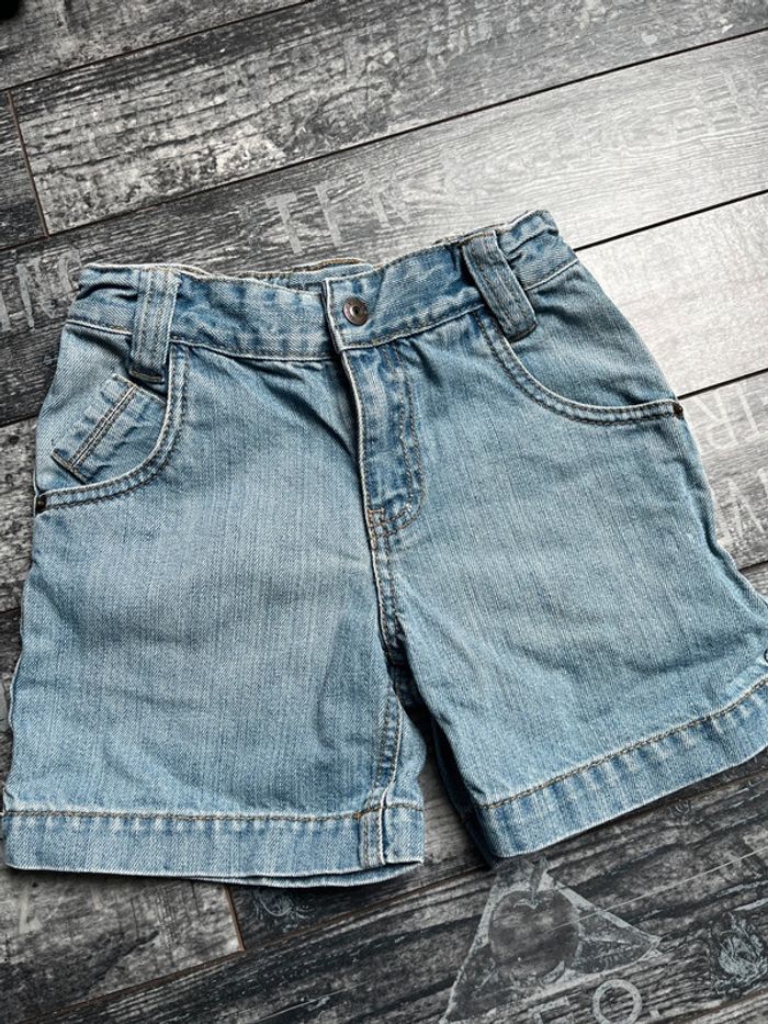 Short okaidi