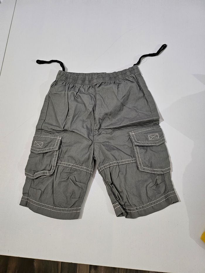 Lot de 5 pantalons et 1 short 12 mois - photo numéro 4
