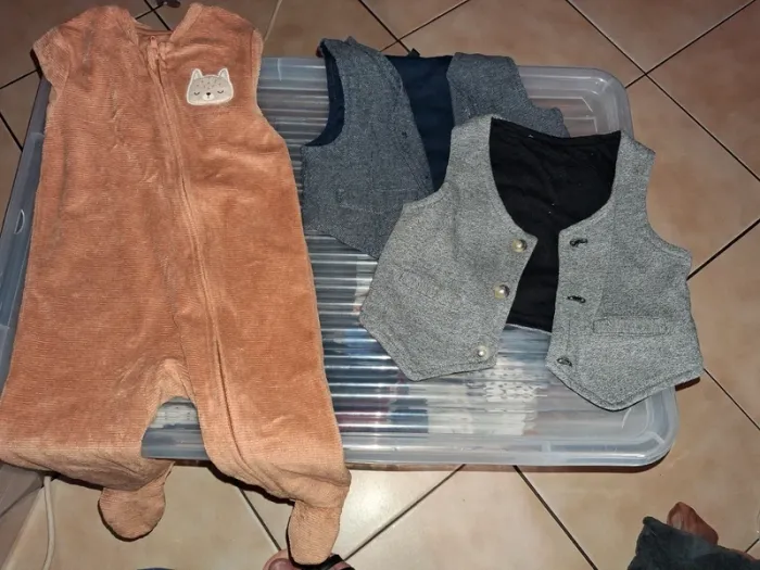 Lot vêtements bébé 6mois - photo numéro 9