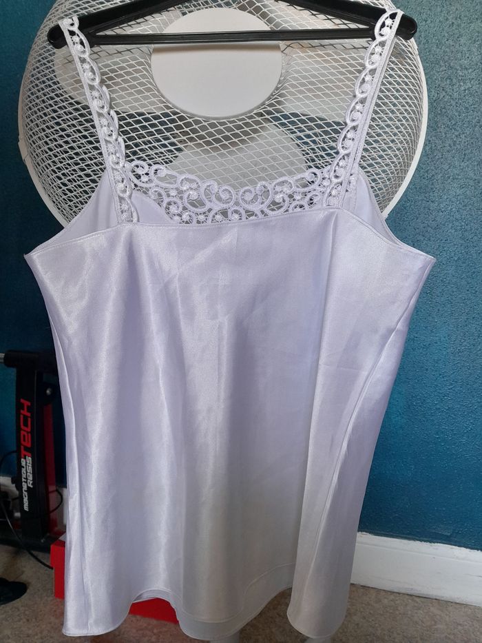 Haut de pyjama femme Mark et Spencer - photo numéro 2