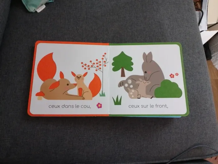 Livre avec feutrine - Les Bisous de Maman - photo numéro 3